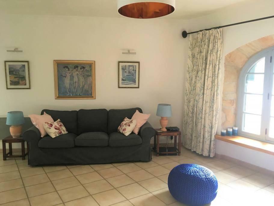 La Maison Vigne Vierge Lagrasse Εξωτερικό φωτογραφία